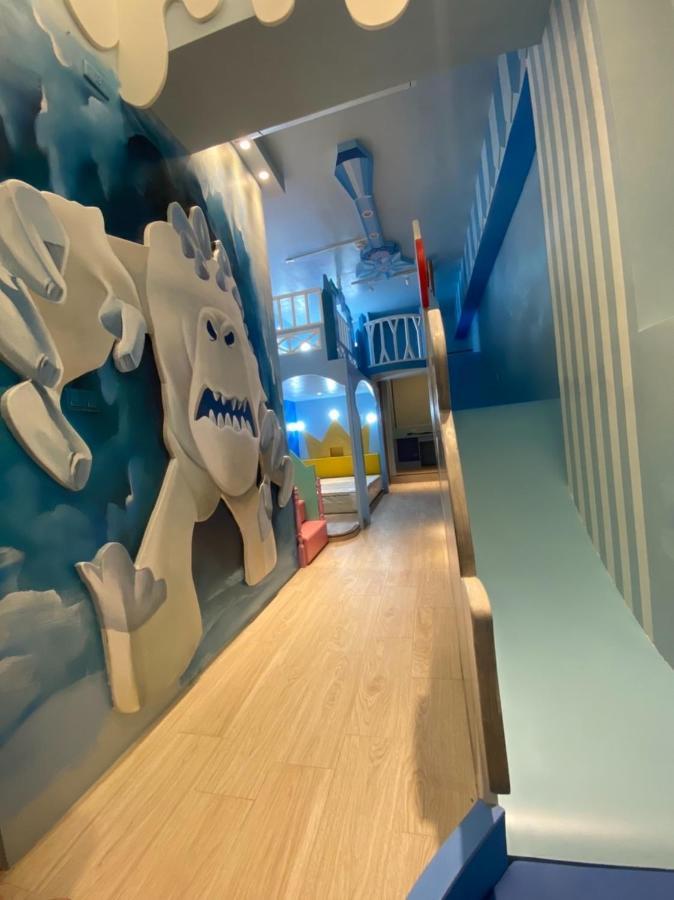 Fun Holiday Family Hostel Tainan Esterno foto