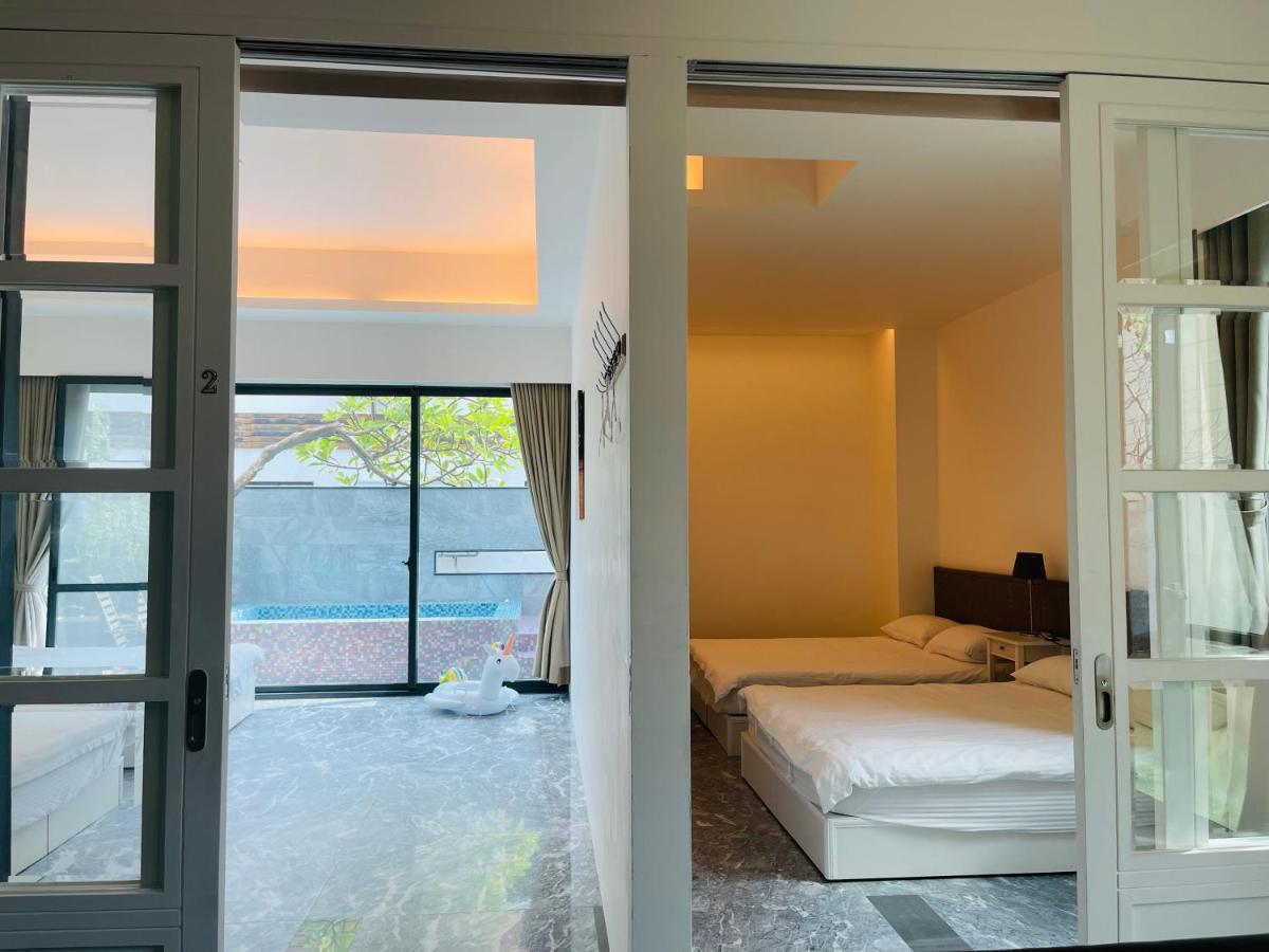 Fun Holiday Family Hostel Tainan Esterno foto