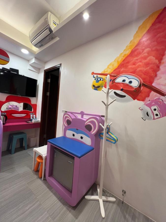 Fun Holiday Family Hostel Tainan Esterno foto